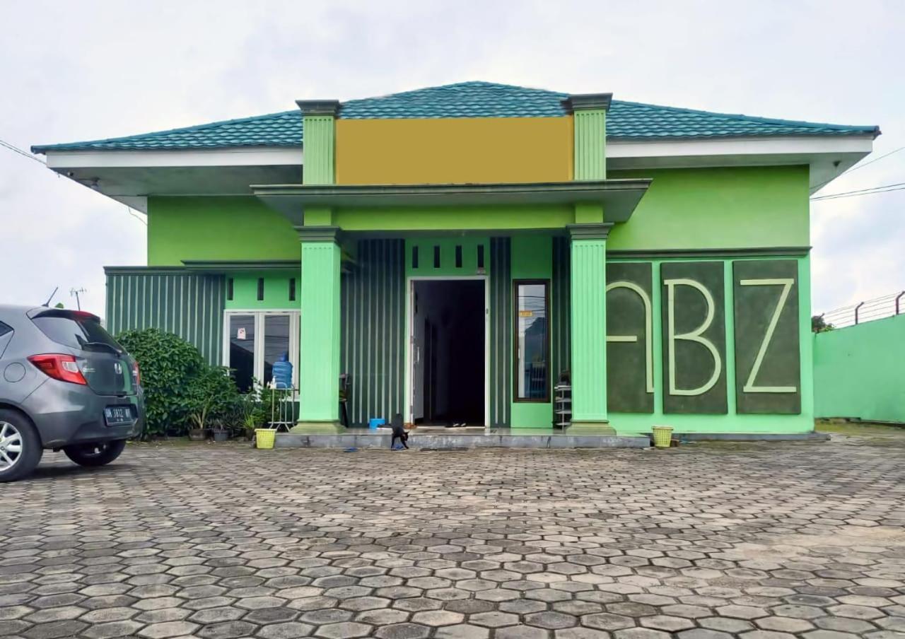 OYO 752 Abz Guest House Syariah Jambi Dış mekan fotoğraf