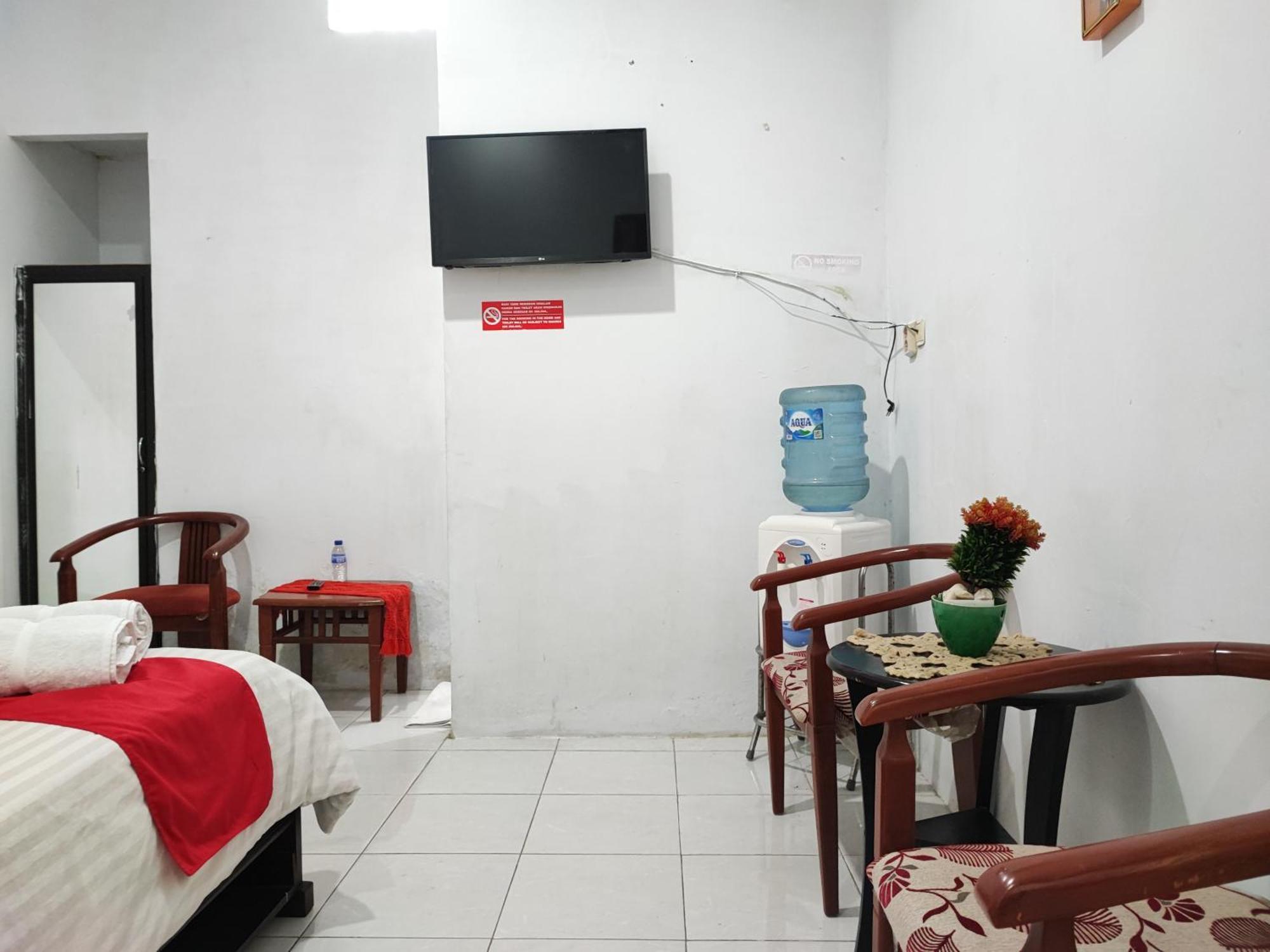 OYO 752 Abz Guest House Syariah Jambi Dış mekan fotoğraf