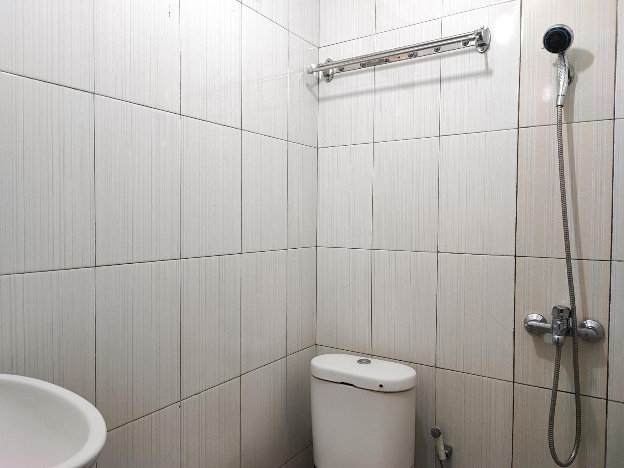 OYO 752 Abz Guest House Syariah Jambi Dış mekan fotoğraf