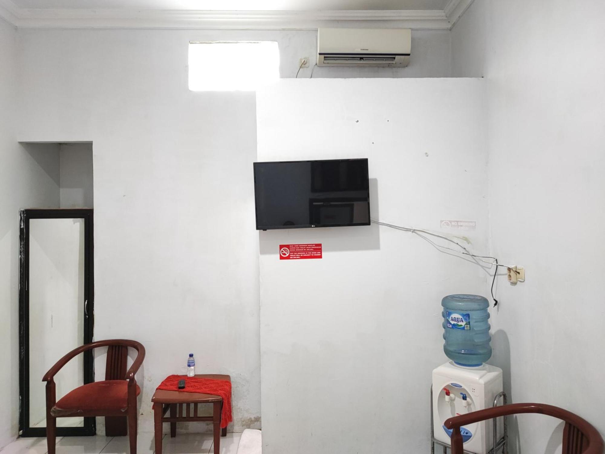 OYO 752 Abz Guest House Syariah Jambi Dış mekan fotoğraf