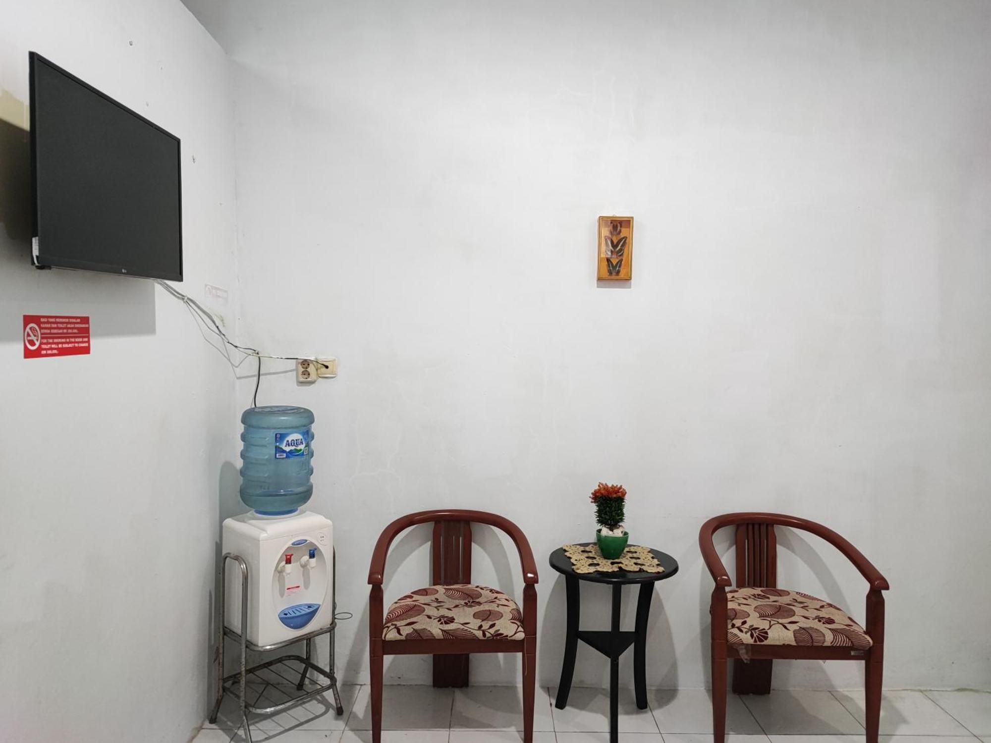OYO 752 Abz Guest House Syariah Jambi Dış mekan fotoğraf