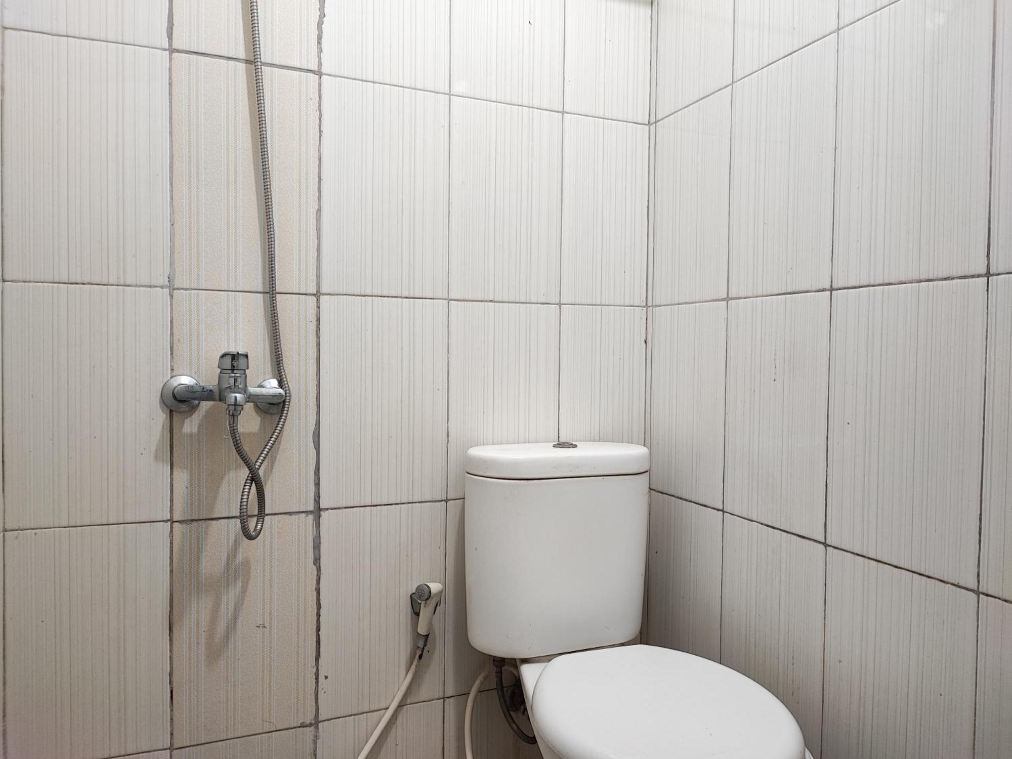OYO 752 Abz Guest House Syariah Jambi Dış mekan fotoğraf