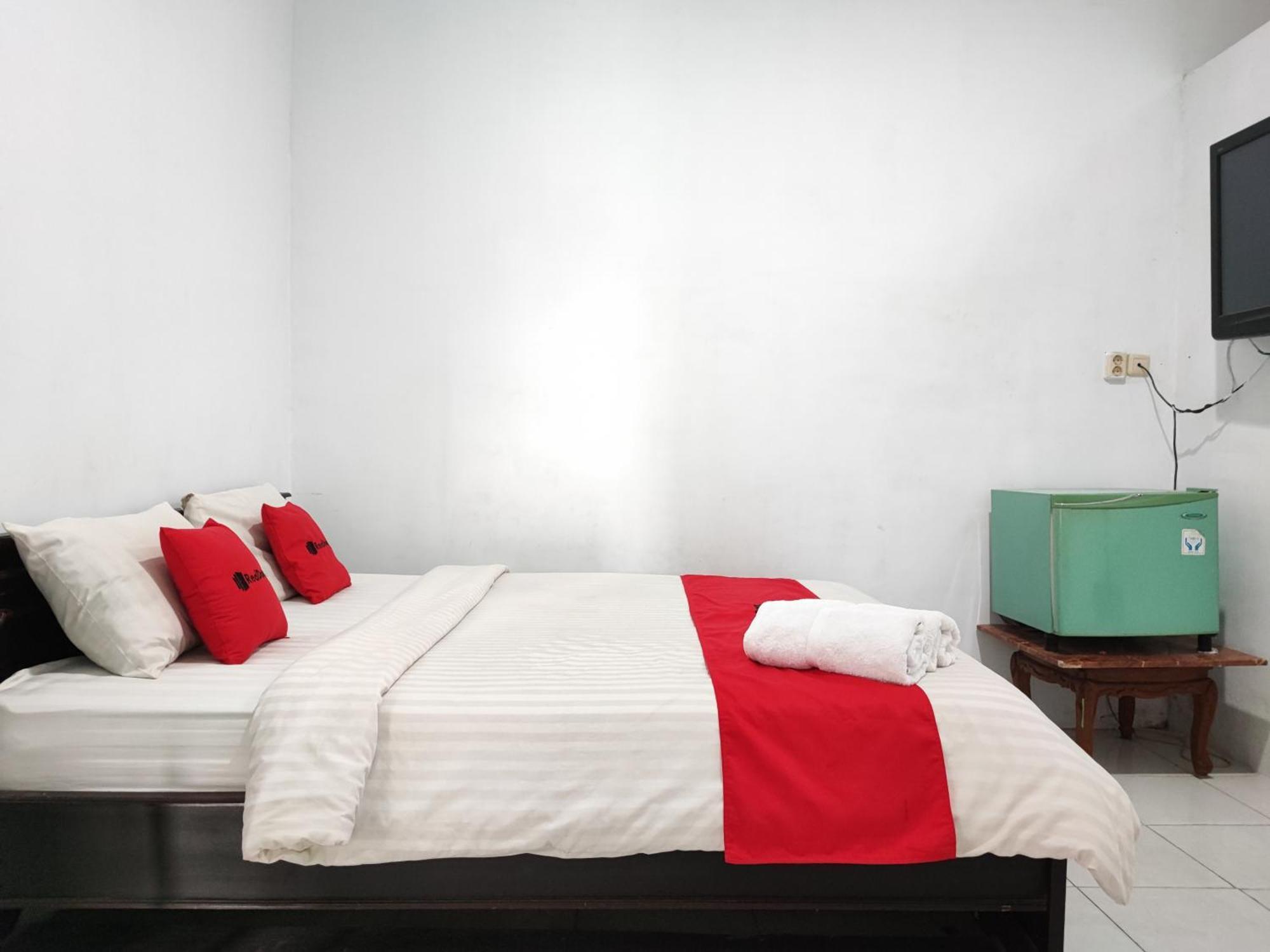 OYO 752 Abz Guest House Syariah Jambi Dış mekan fotoğraf