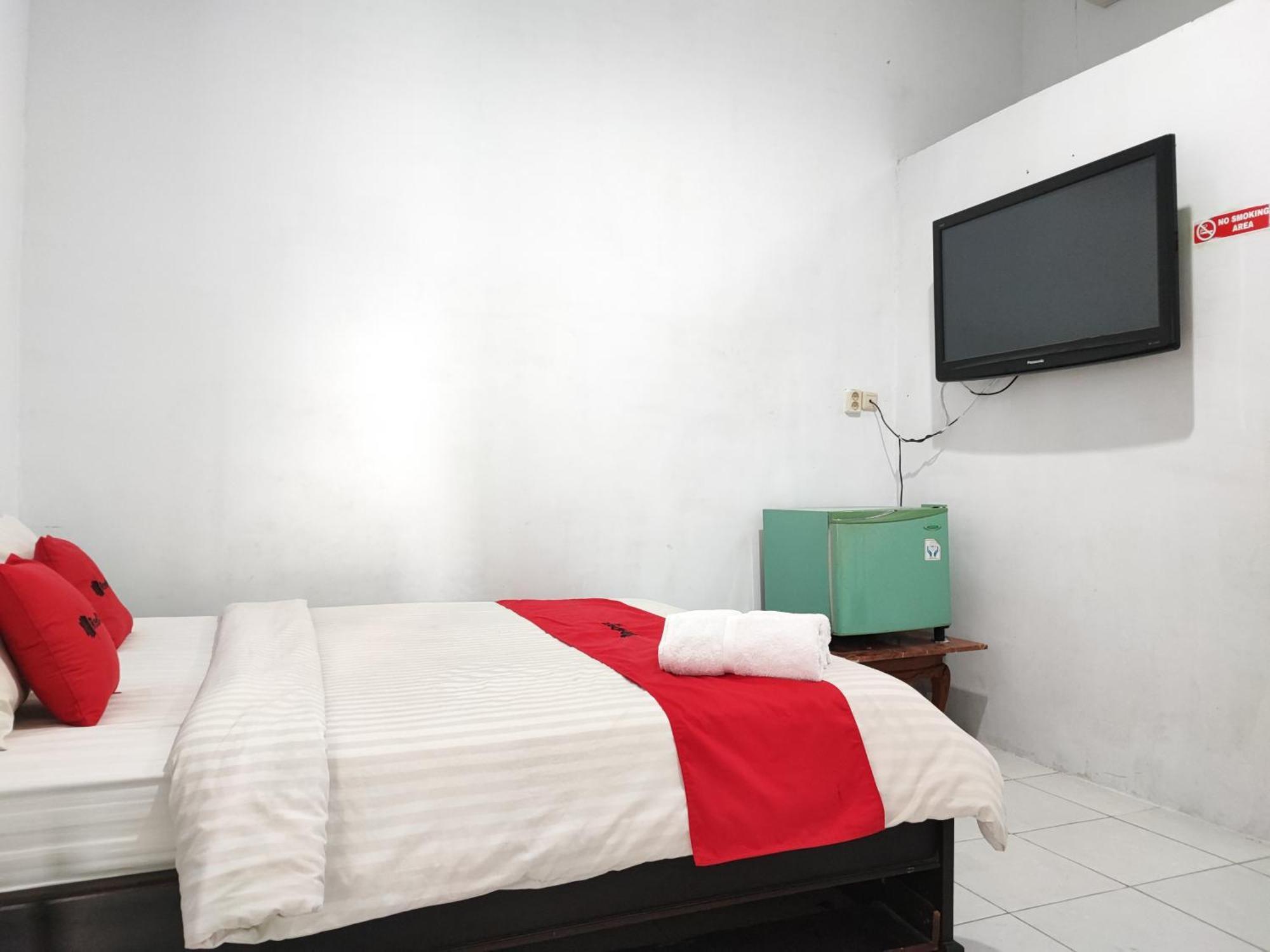 OYO 752 Abz Guest House Syariah Jambi Dış mekan fotoğraf