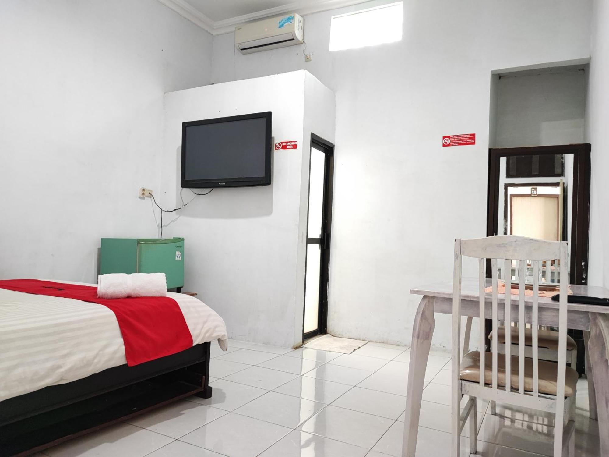 OYO 752 Abz Guest House Syariah Jambi Dış mekan fotoğraf