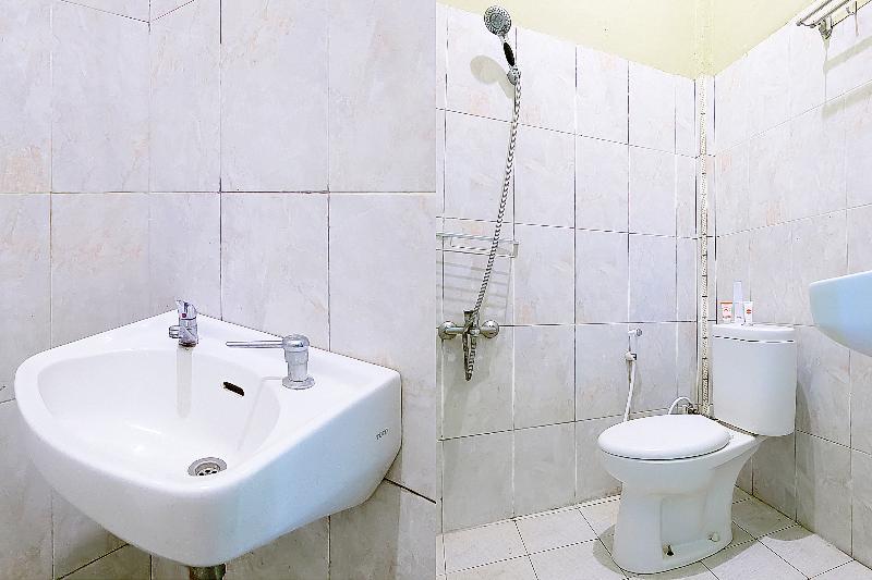 OYO 752 Abz Guest House Syariah Jambi Dış mekan fotoğraf